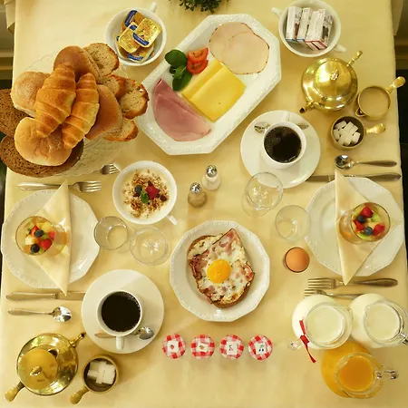 Pegasus Hotel 3*